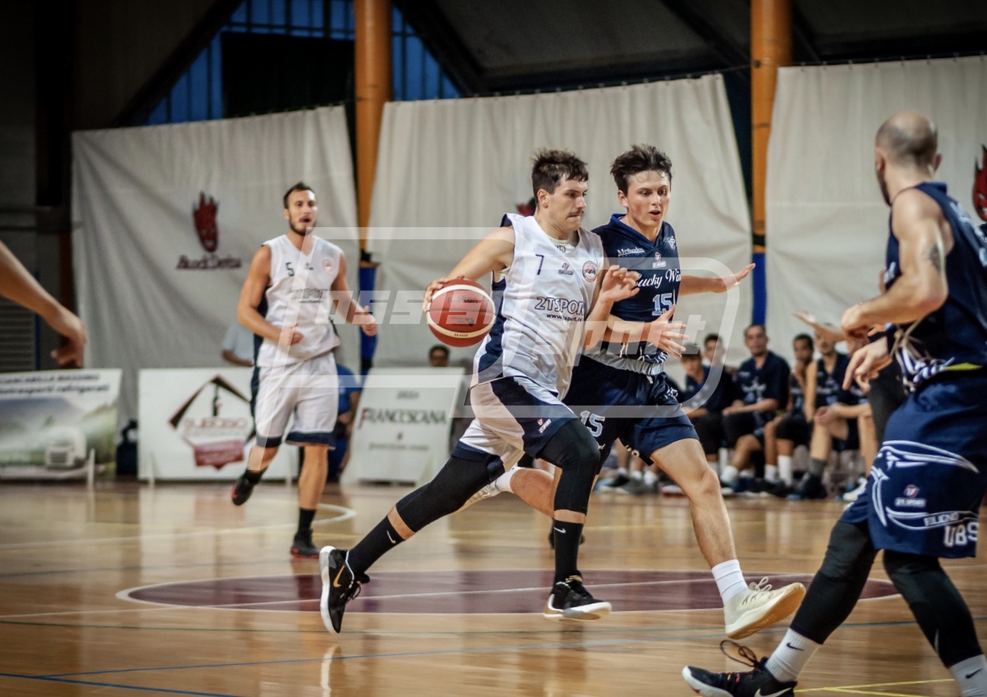 288E0264-56DE-4B05-BC58-50CB71F58E3C