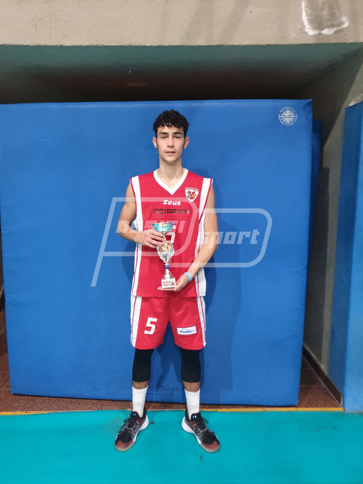 328014AE-DAF5-42CD-930E-B6F07F40B1EF