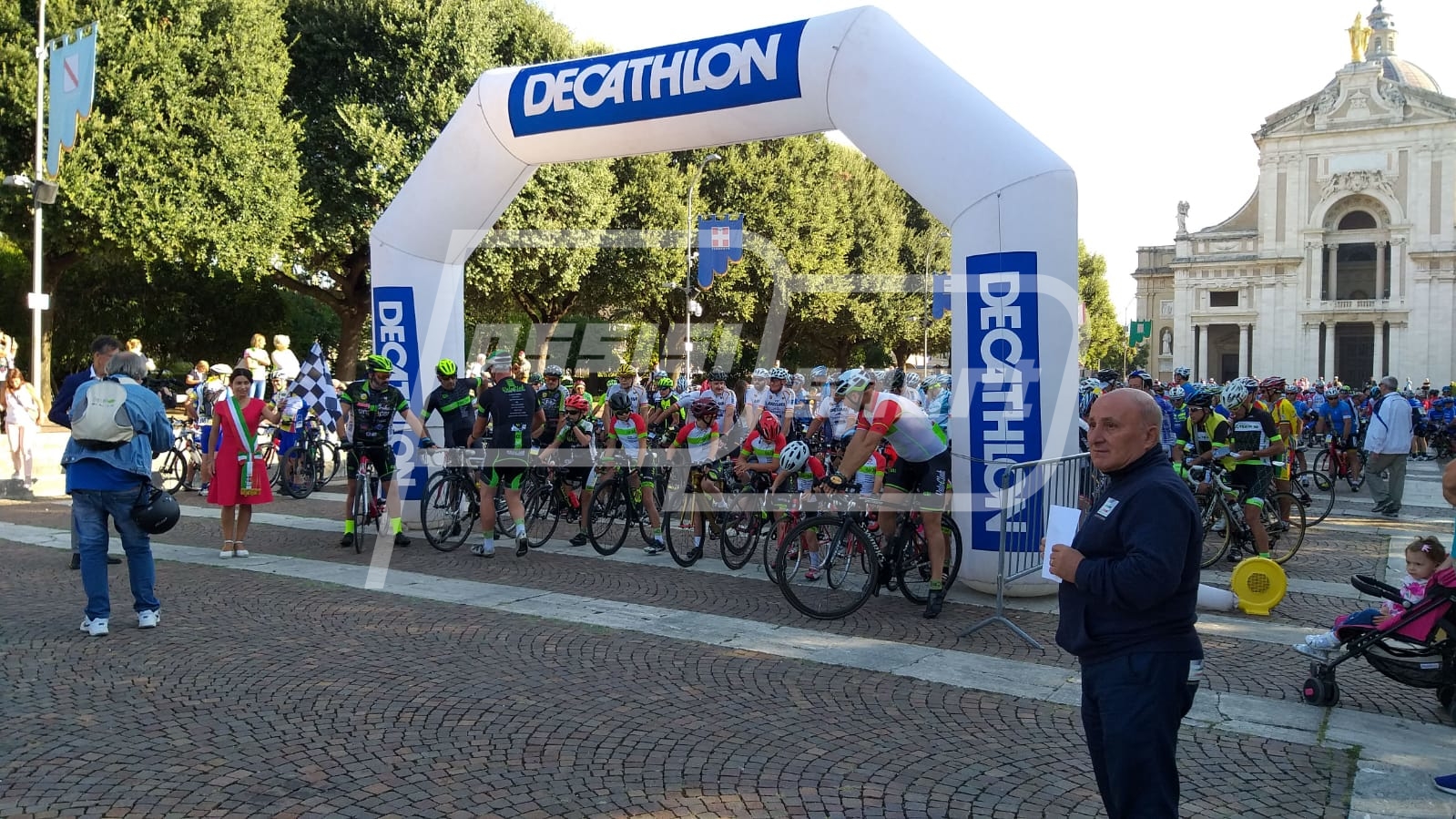 35F041CE-DCD1-4E34-924E-CE605BEDB47F