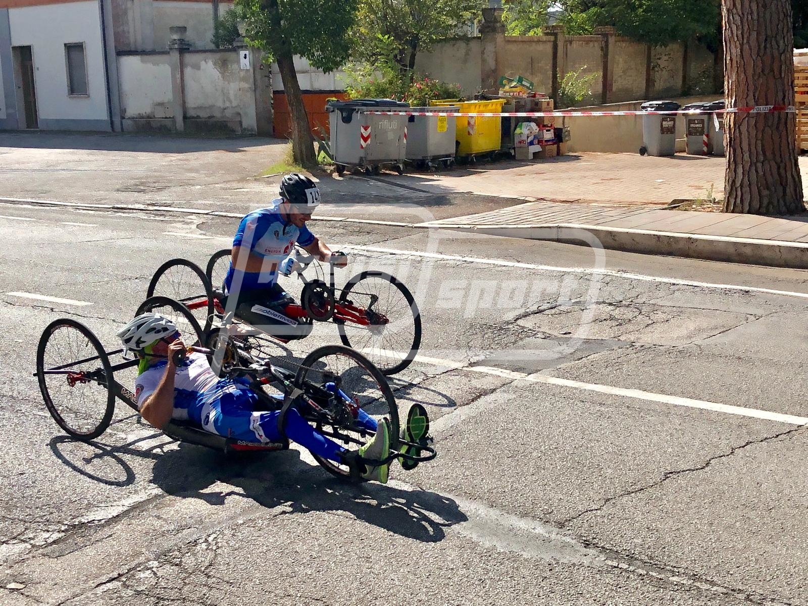 3719B175-4F17-487F-893E-29320DFBA4CC