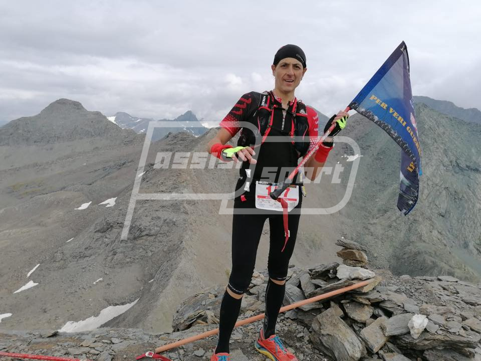 37EC0C17-FD74-4443-9FCC-E7F9335501E0