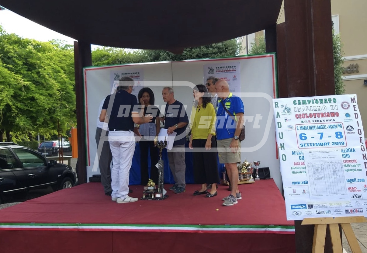 4C01324D-095F-44A3-85F5-7840FB571455