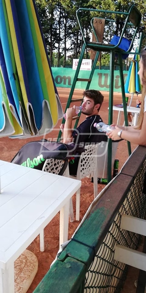 5B8F3EE0-0836-445E-A66D-DA5277FABCC9