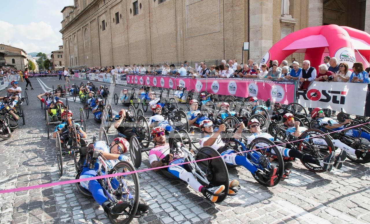 7A9E0CE8-7437-4ED6-A995-01D7F1D24557