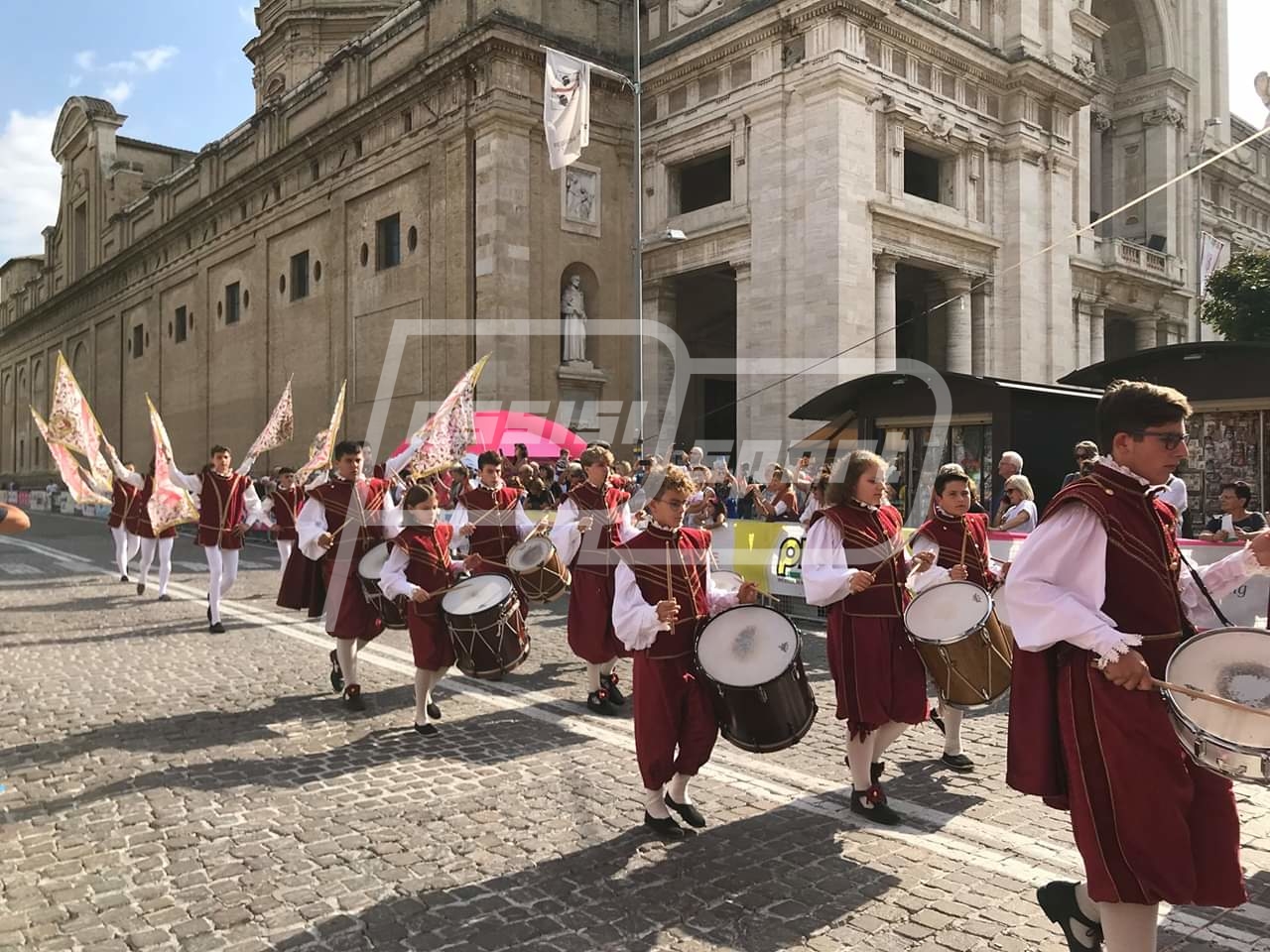 BCB0C2B1-5F66-4228-A2C0-9CC7308050D2