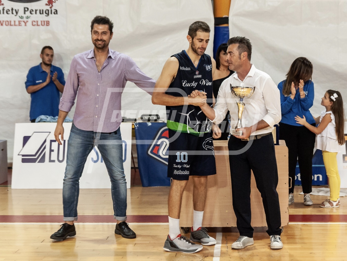 CB77787C-1AFA-40AA-B3CB-746201C1AC71