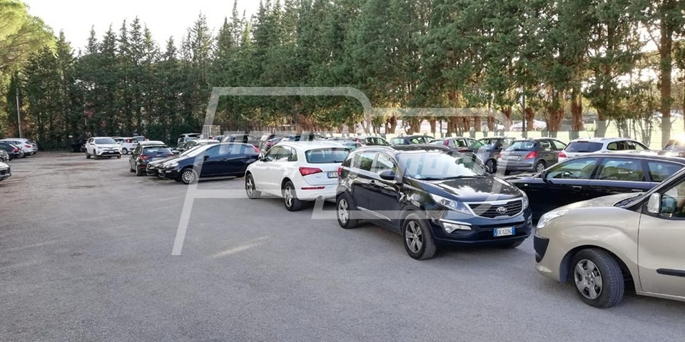 DE7558BB-D2C9-4532-80C6-68B2D9FA62EA