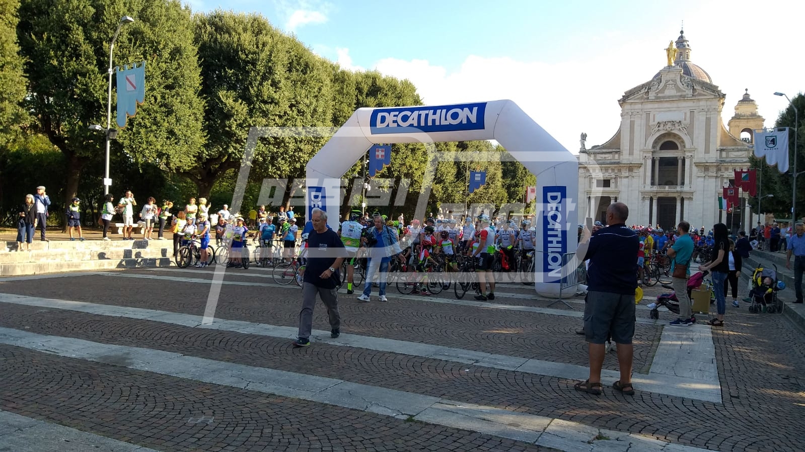 E0E6607F-3873-4BA1-AD7B-54FF2DB4467B