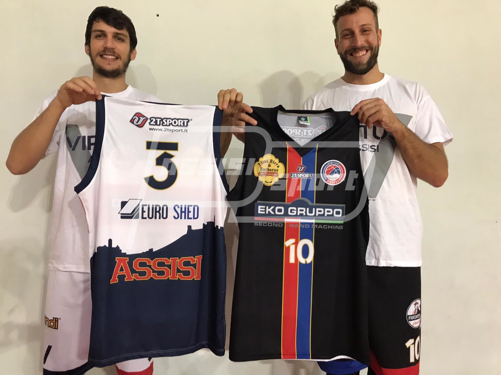 ECF0320A-7CBA-4796-9677-574466B85BE8