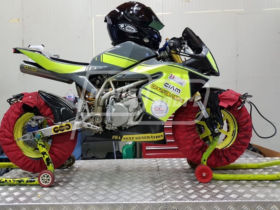 EE946522-1577-4FC0-B724-56AE64DC95E9