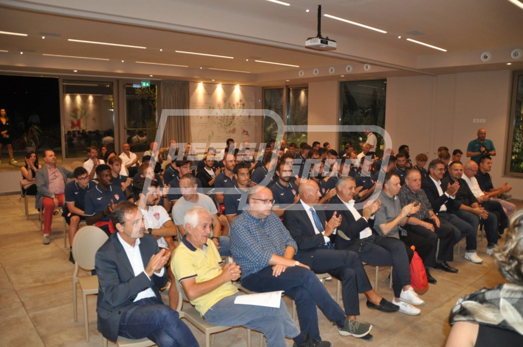 F0BD47A2-99CE-4186-9A7A-DDF794BDAAD9