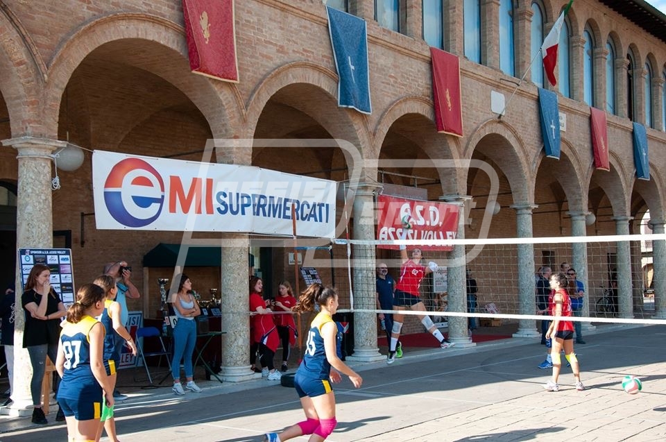 F4DBC215-C855-4355-8DEB-9AF120367D58