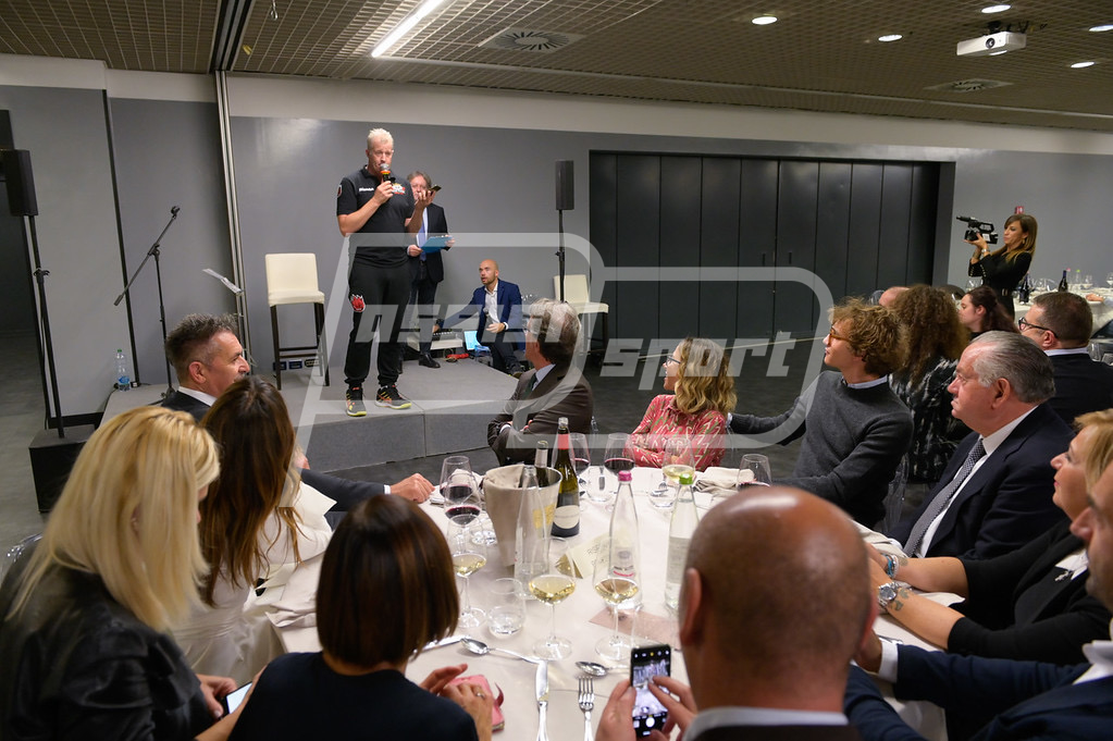 091EB637-C8D8-4D6C-B47C-2214675932CA