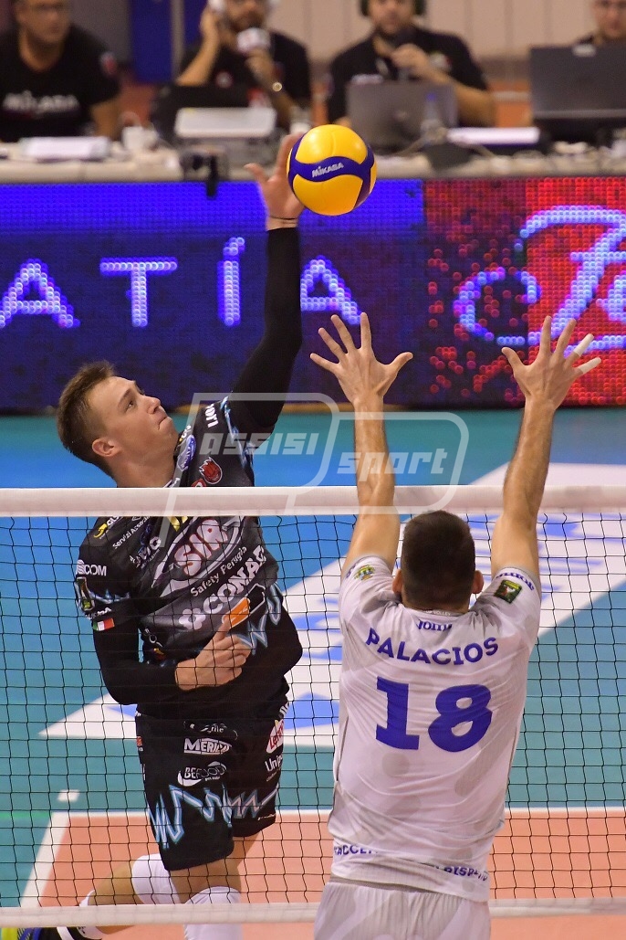 1664584F-6E6A-4B8A-A108-99EEDE819265