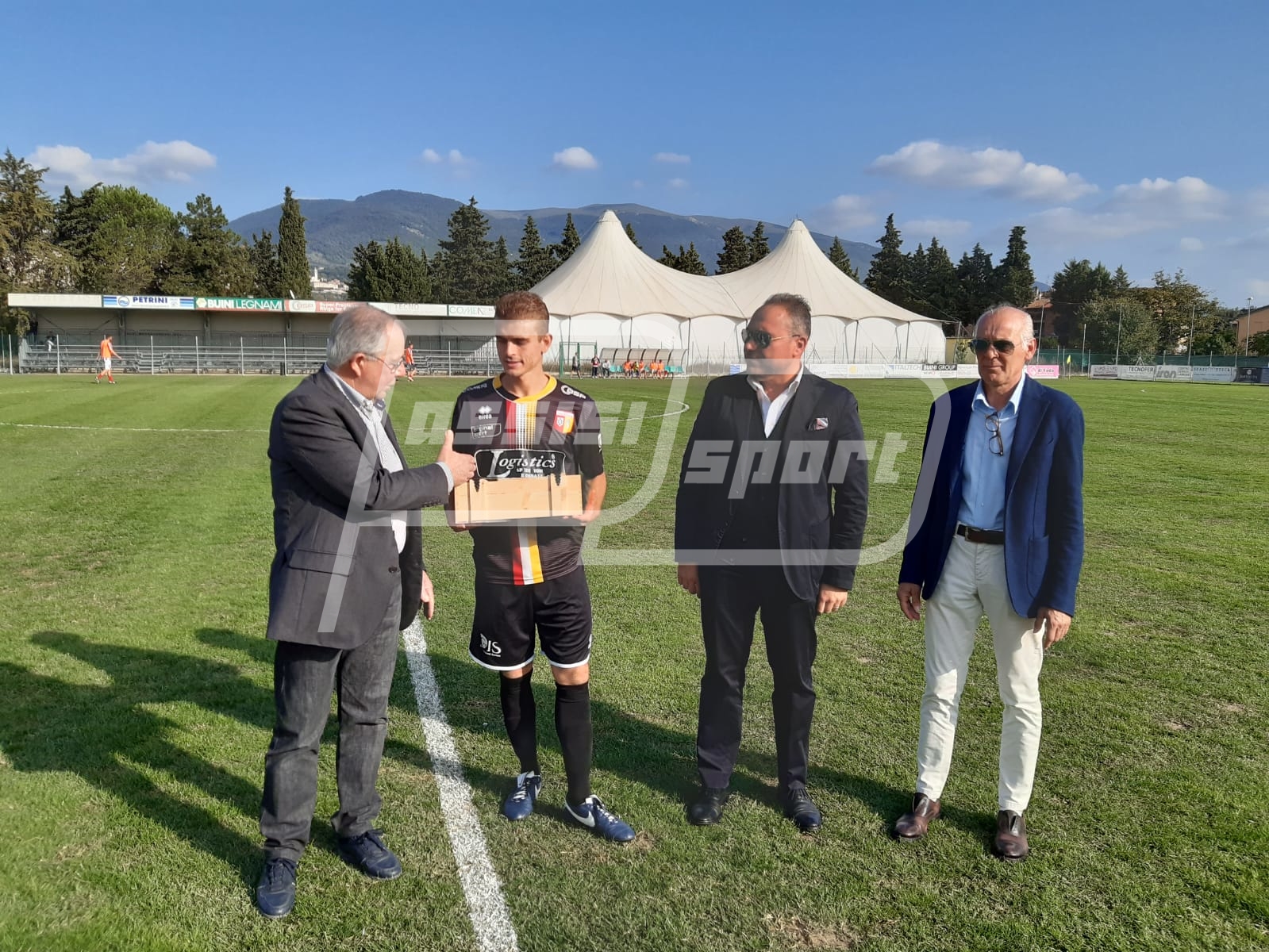 180346A4-7CCA-46E3-8144-C496E45BB42C