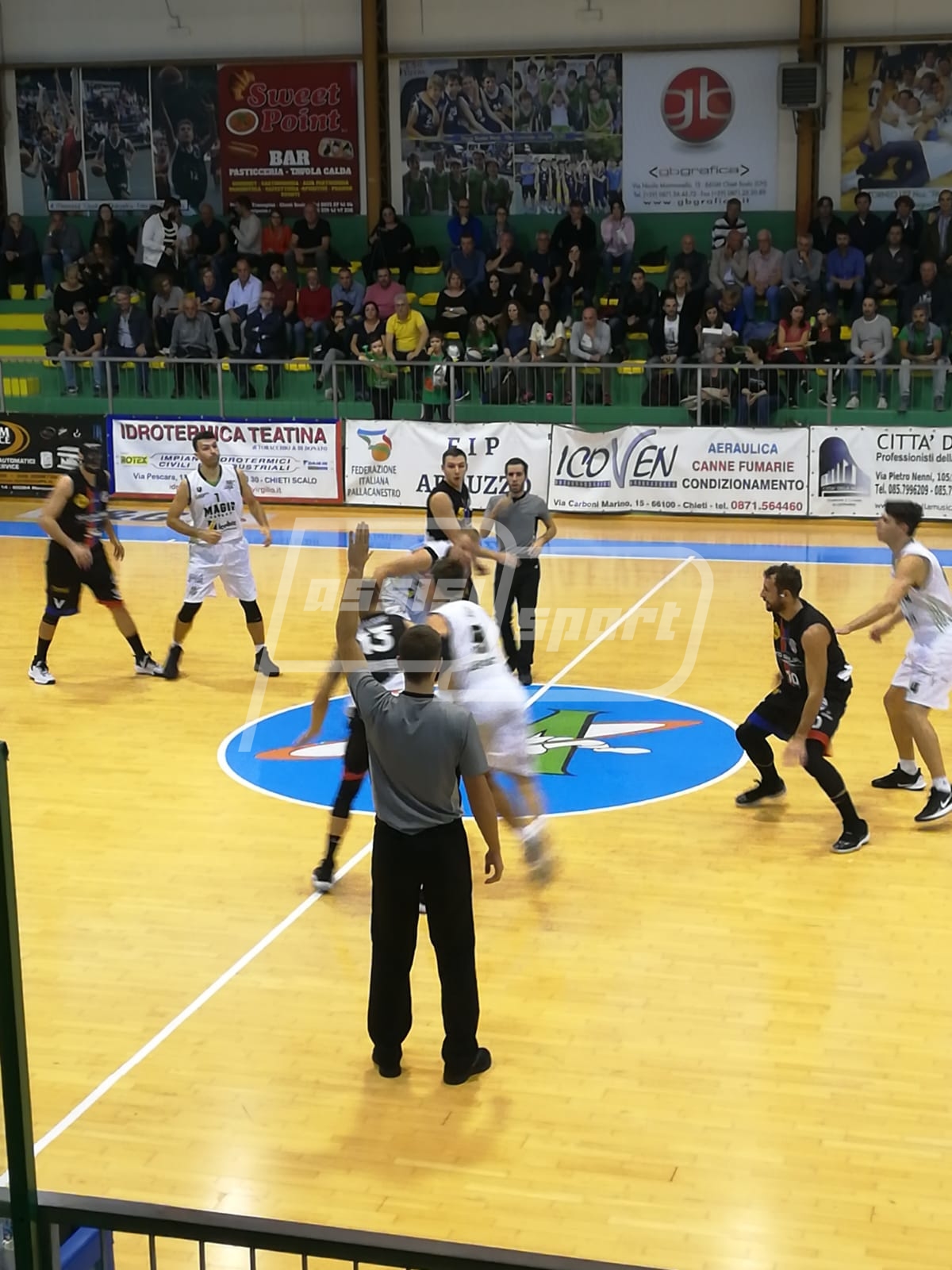 21B73E2E-D864-4D87-9F44-F8EB82412071