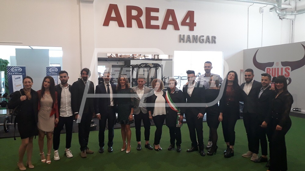 4DB53F9C-F5B1-413B-91C9-0FAC75C46988