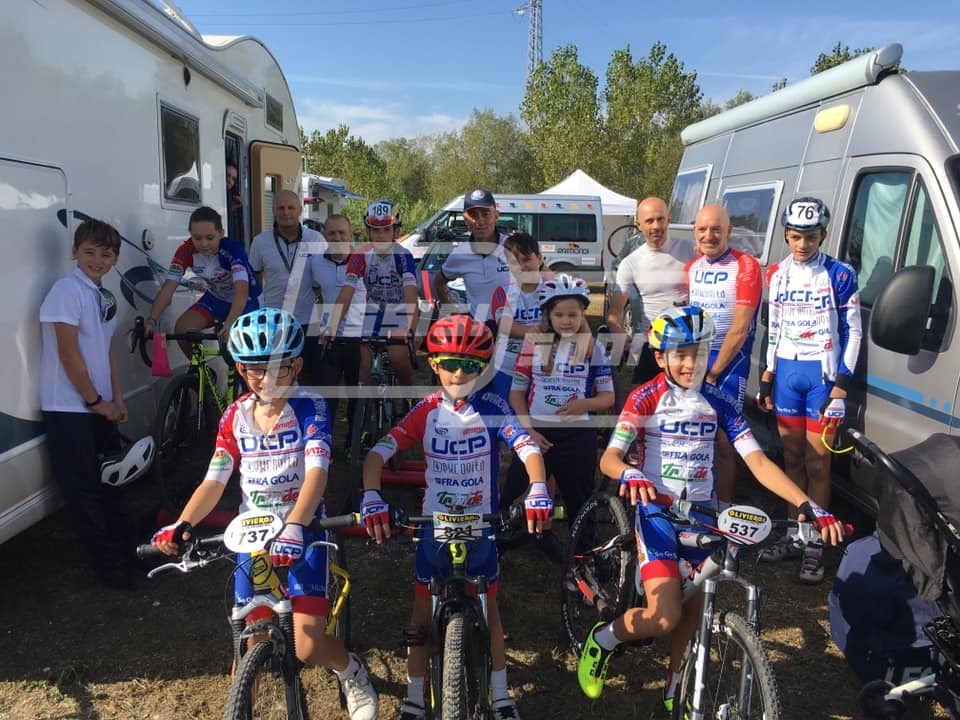 50CD2C2D-16FF-432C-AE98-EA0A45D8FF7A