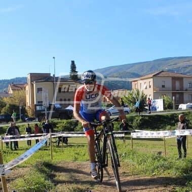 72577672_1312790252215696_526399304990982144_n