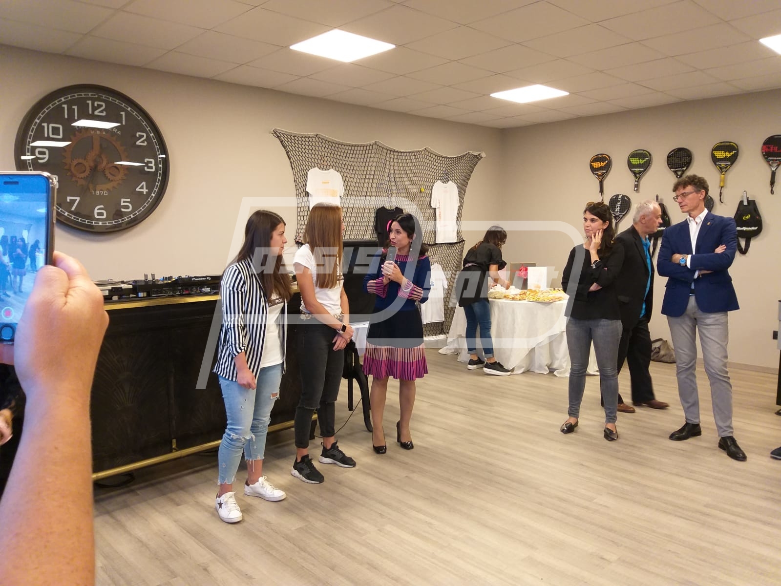 74E7A15C-39C7-4F3C-A19B-0623486BBD37