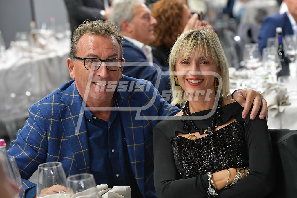 7B97D02A-6D26-4700-B5FB-D3F5E26B0066