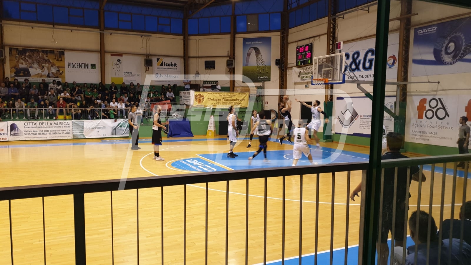 9E2D5160-CA33-4EB0-BFE2-024EFFA00182