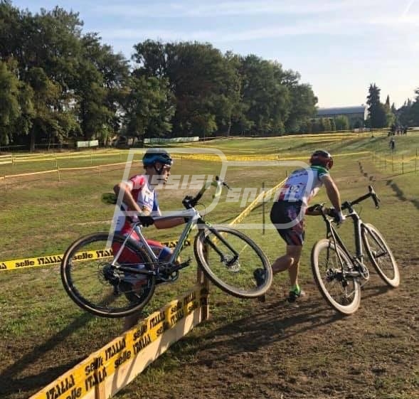 AA35AE41-0BFA-49B7-AD2A-165B79286C13