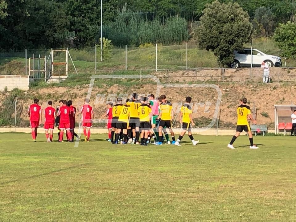 EAB83EC7-D6D2-494E-9EEE-D8DFD8983C4E