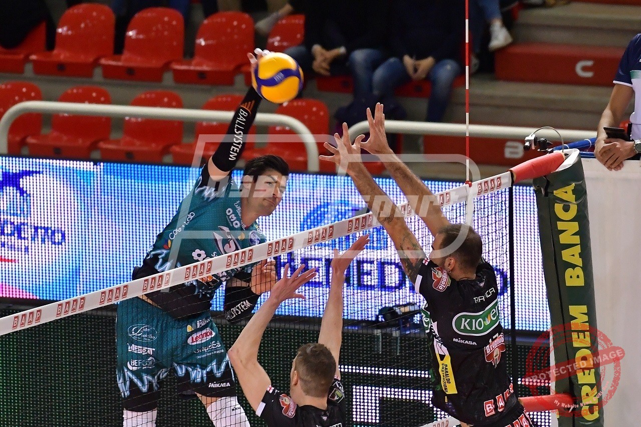 1CBF20FF-8D1E-4CC8-B82F-DCD2FB123A14