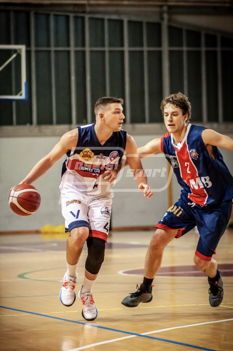 24009217-2EE5-4223-8766-F14752A5DCE0