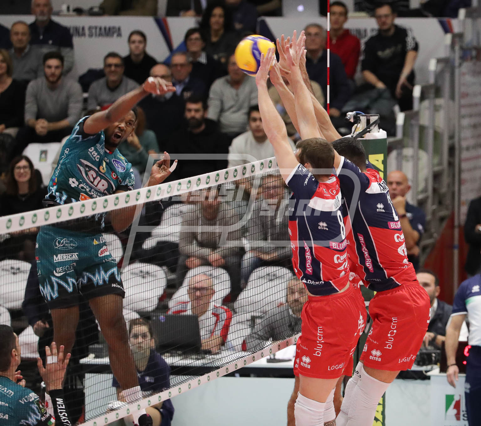 2642D791-1AF1-4CC8-AD54-582055349D90