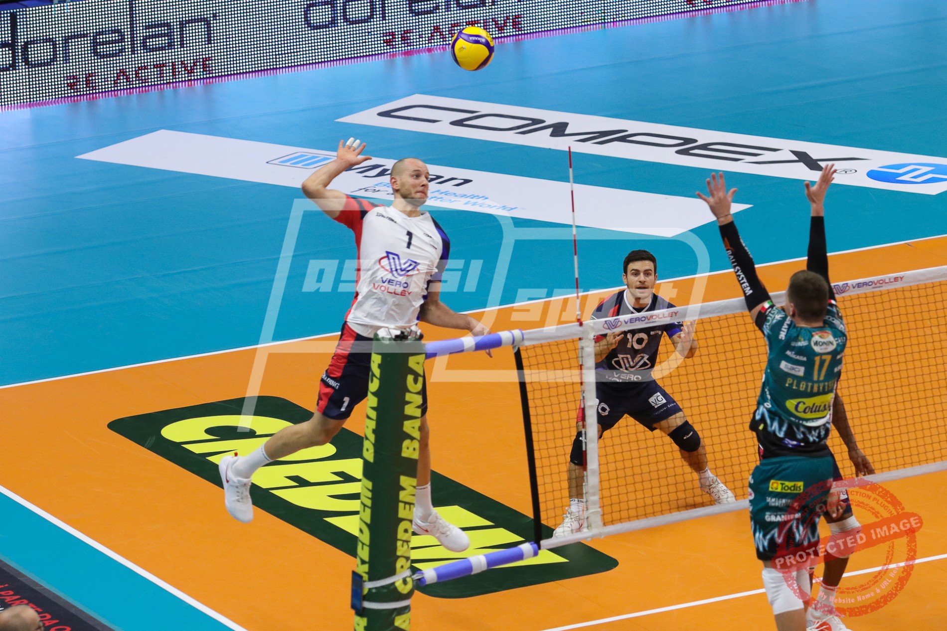 39986E95-83D2-421D-8DF6-CF93361609E2