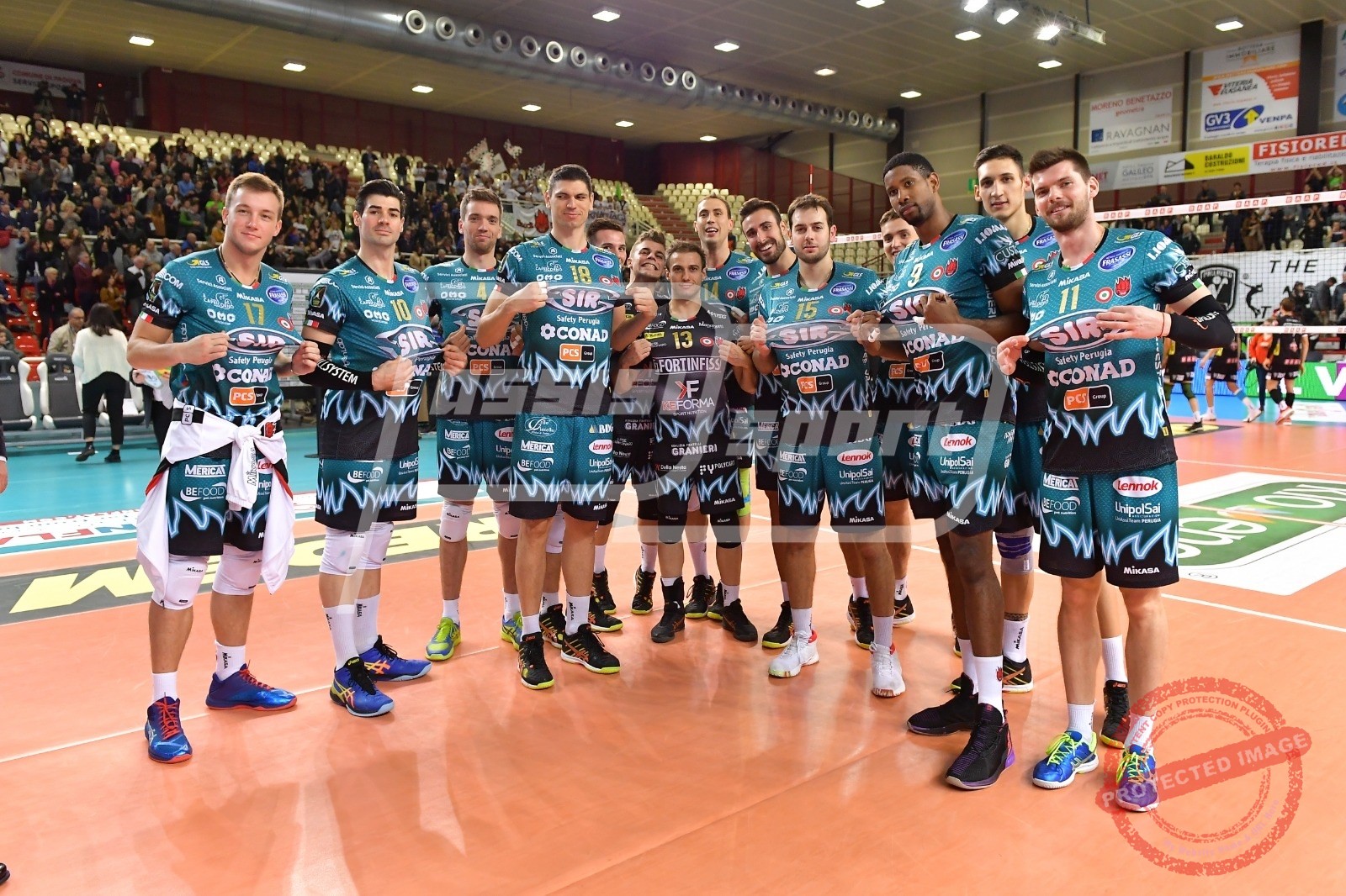 5C754CEF-B47F-4252-AF1F-C8B8BB86C106