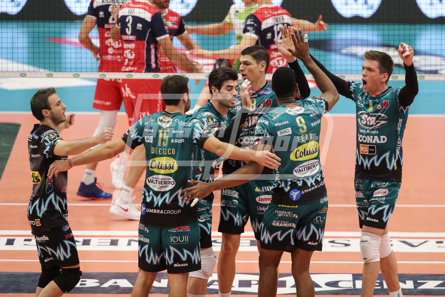 73EB8A04-F97F-4DE2-B34A-3CAAB68BF80C