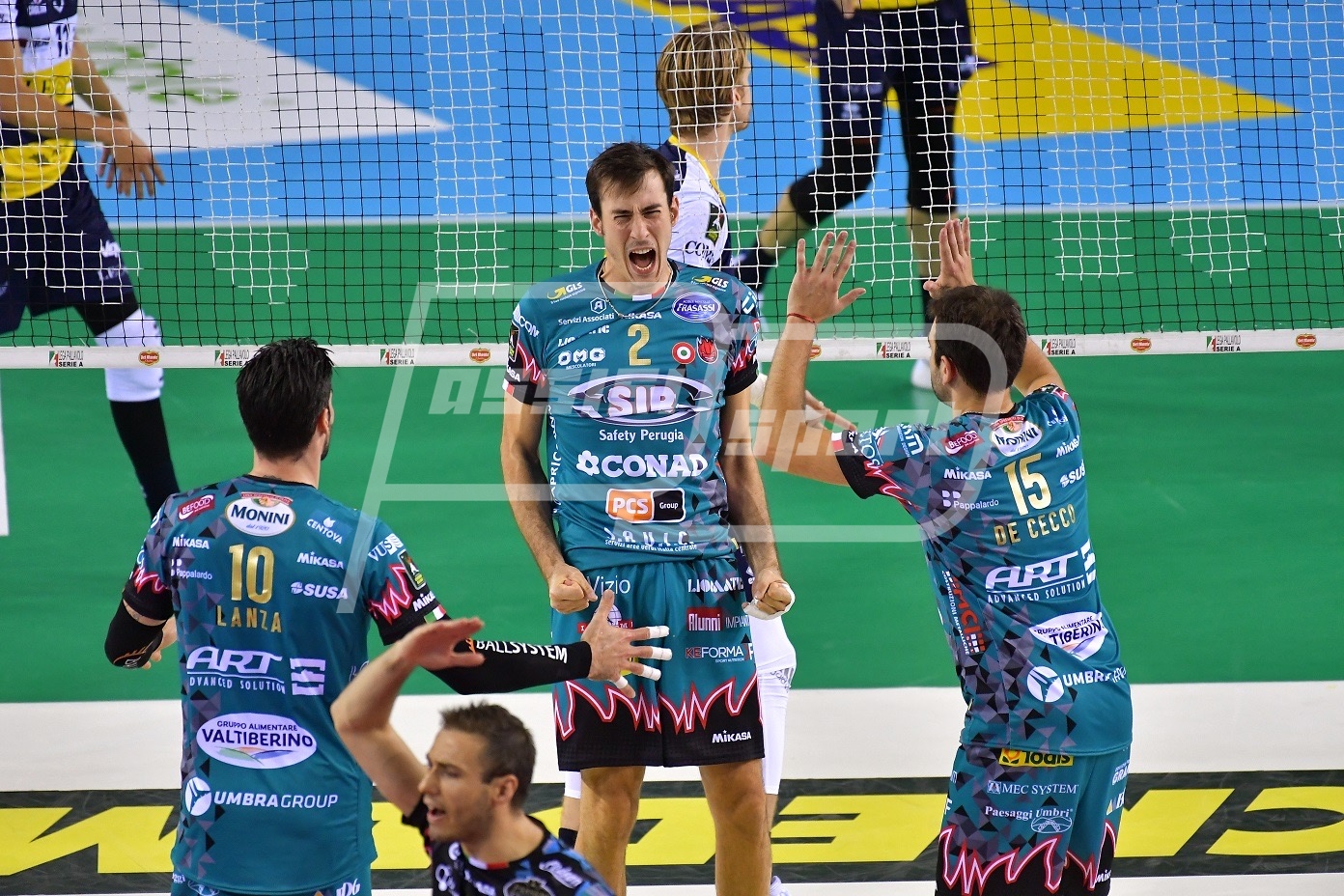 7D7EE297-AF28-4F93-BA0D-02DDAB493994