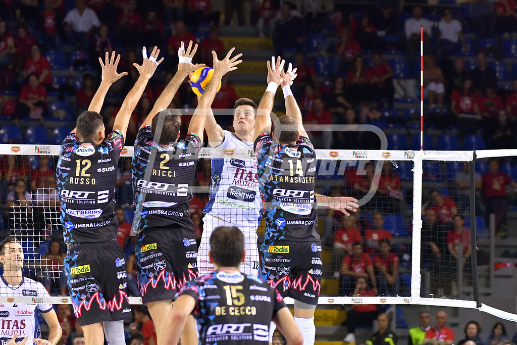 C7F7C37B-9E4D-45EE-99F9-5264C149919A