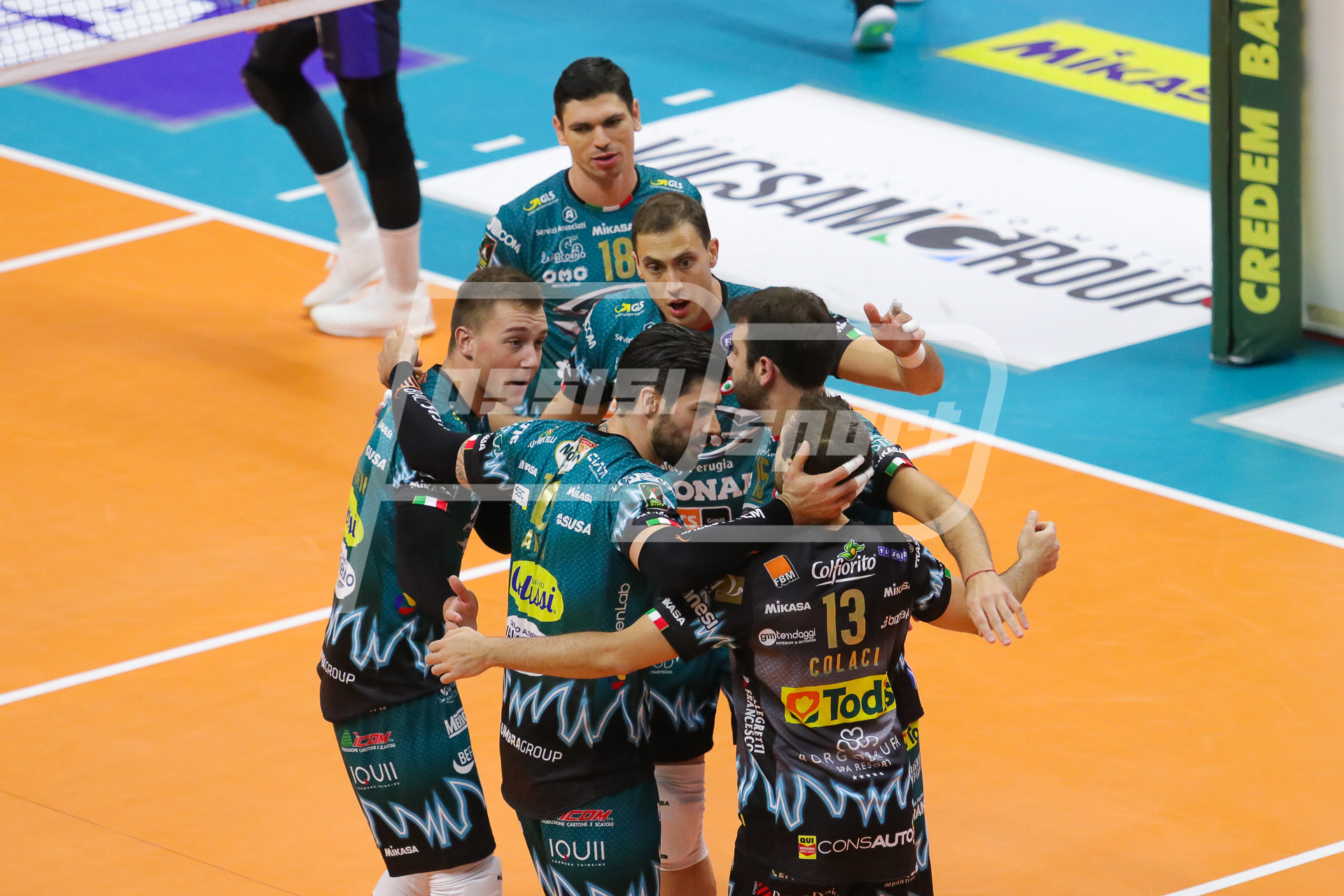 E621CB59-000C-4A02-BDCB-21FA10880D48