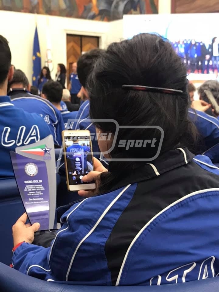 05538A09-113D-41B0-8C4A-CD76D633F78F