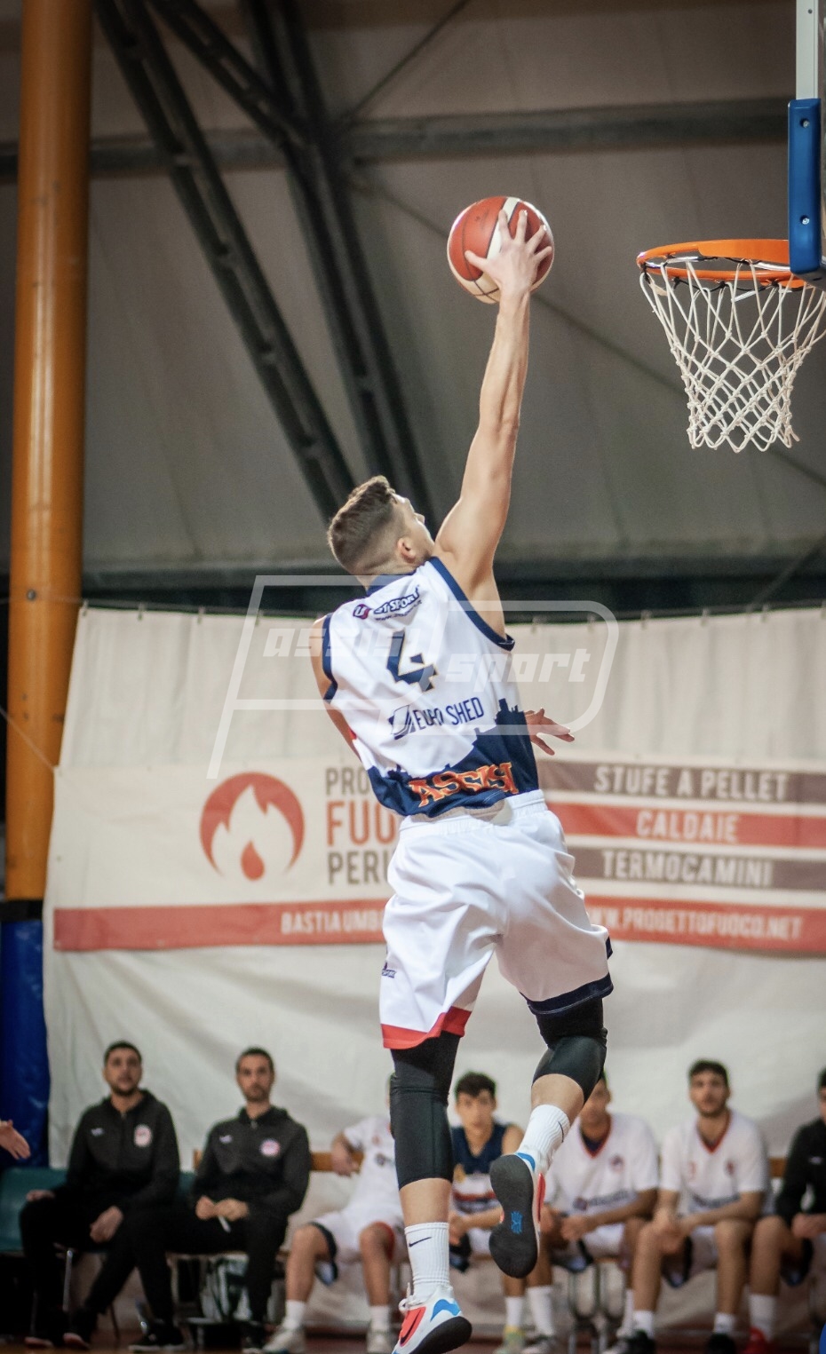 32685F4B-168A-44FC-B6F2-0FD634FE0680