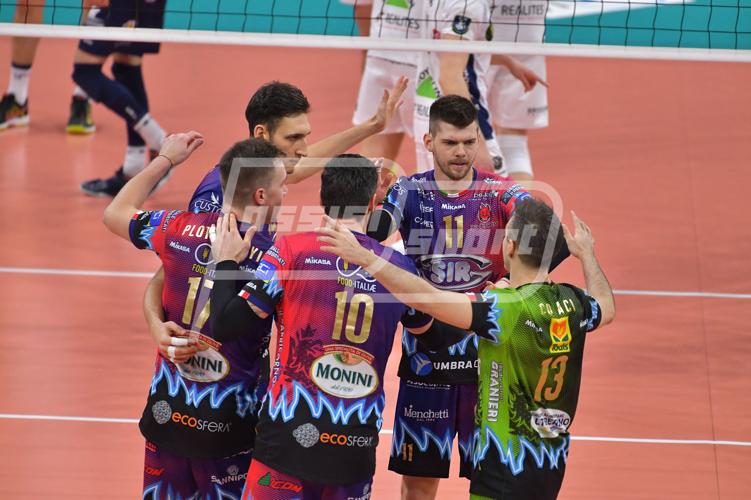 8999496D-3784-4B2F-B52C-EB1CA2B68A31