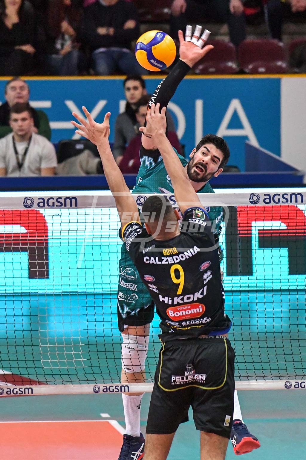 928F9D1A-504B-43C3-9AA4-2FB0F6097392