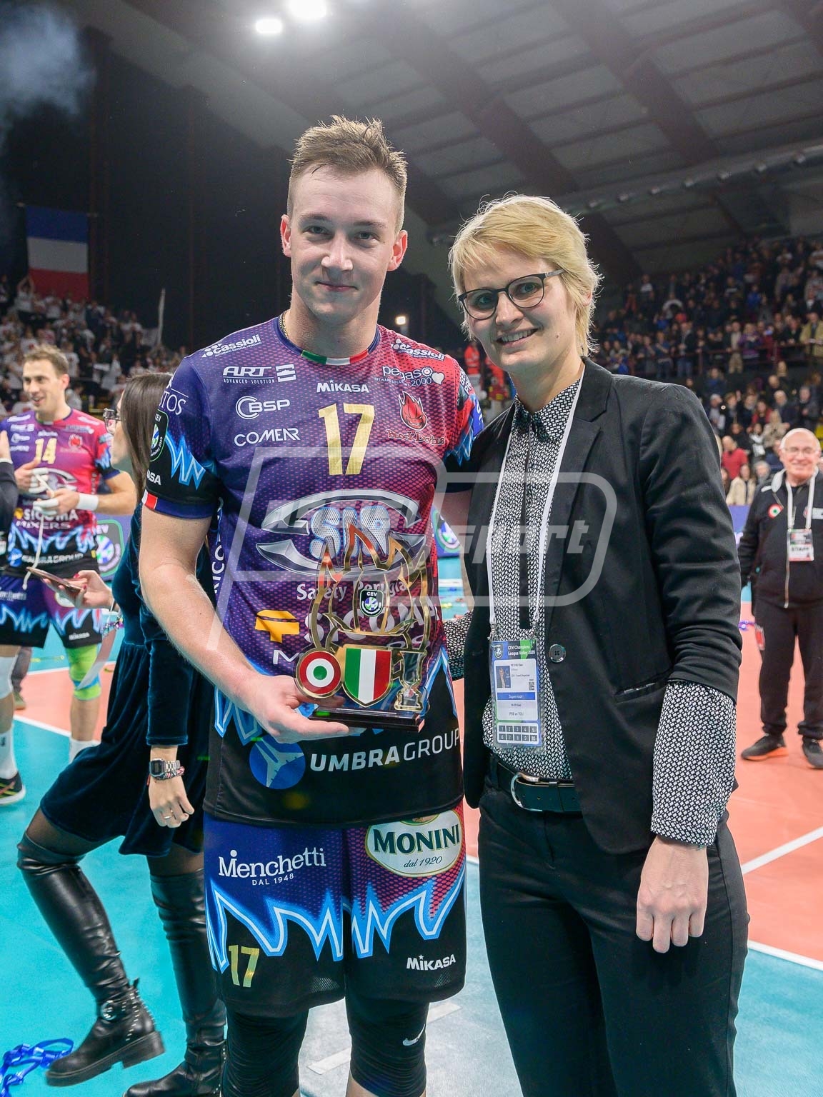 E5C99583-C778-4167-B75D-510C438BFAC9