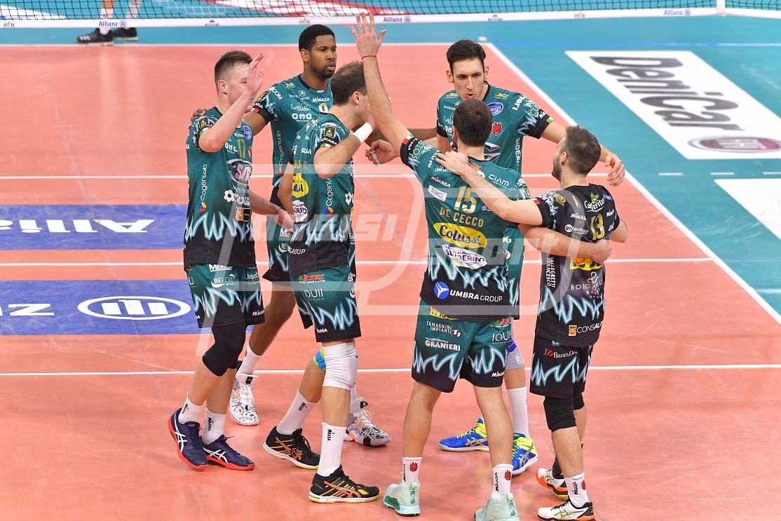 E86BEE4D-66B5-4B8A-B8B0-769EA8E497D6