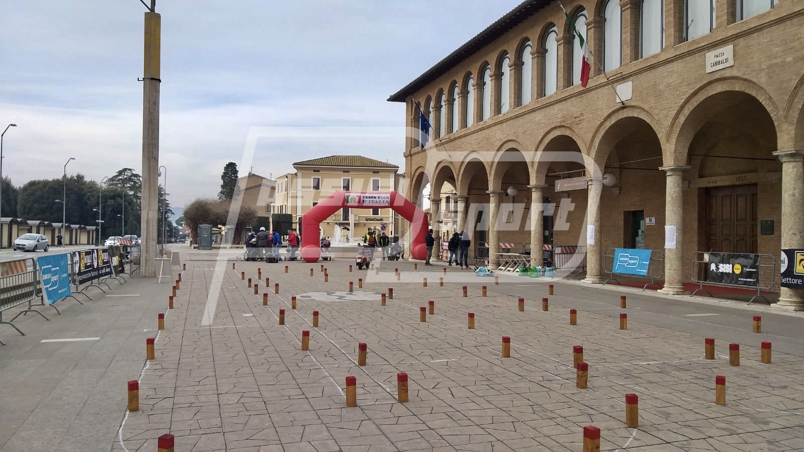 2EBB4181-6EF3-42CC-8081-1571D63BB827