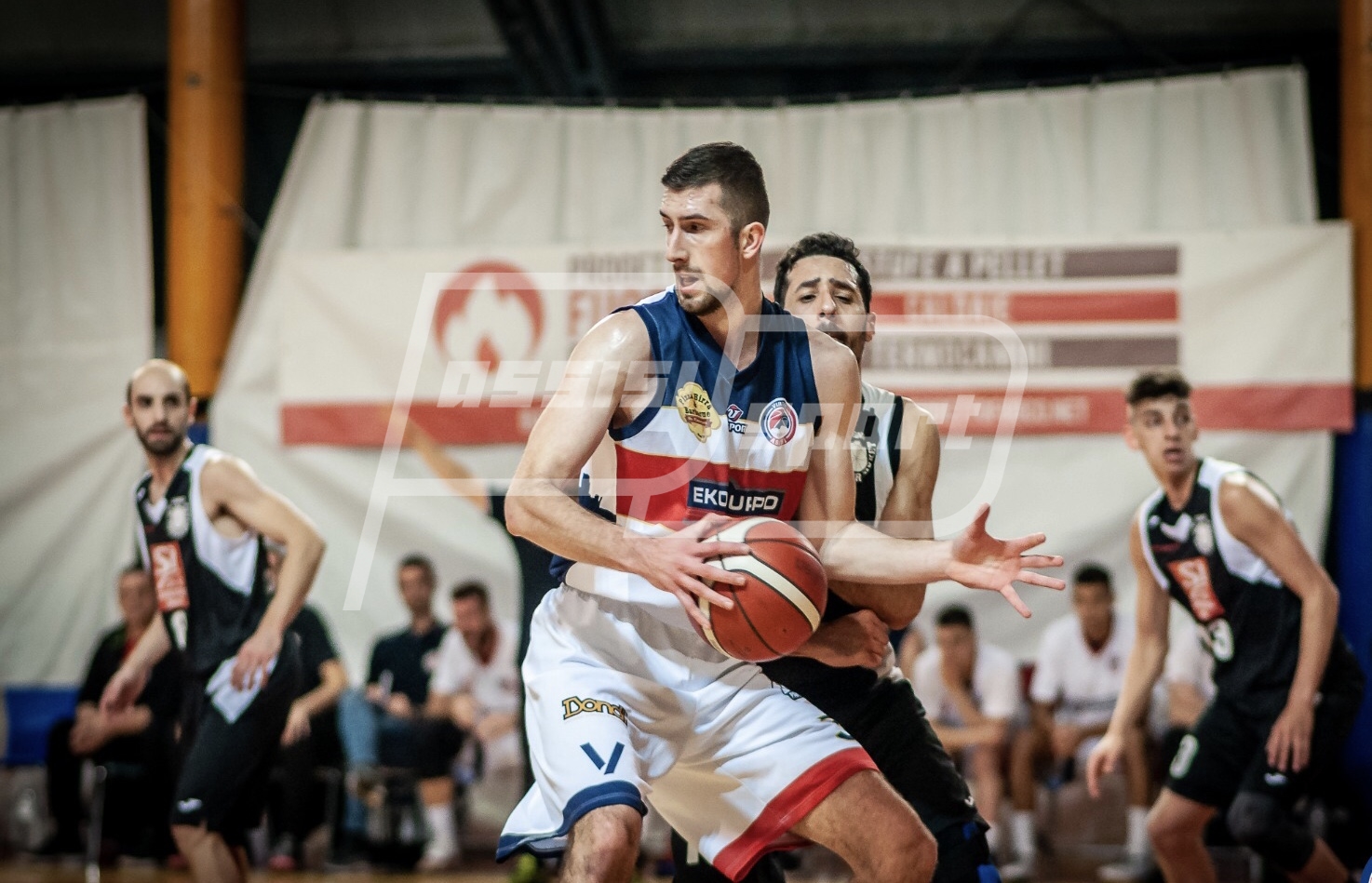 48F081F5-5B04-4673-A53C-D6B8AE14861E