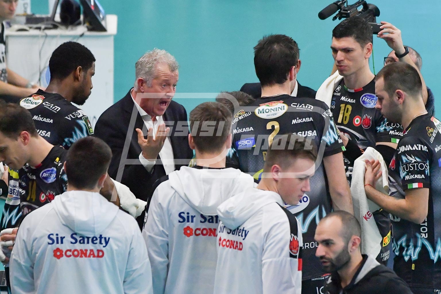 4FDBC5F7-5314-422C-867D-571A3C41A7CF