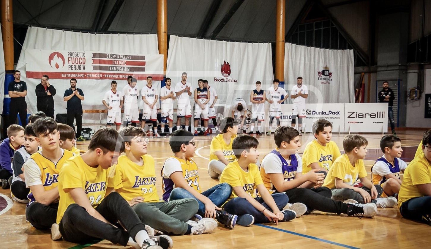 55F137C3-1D5E-463E-BF63-2548C565A212