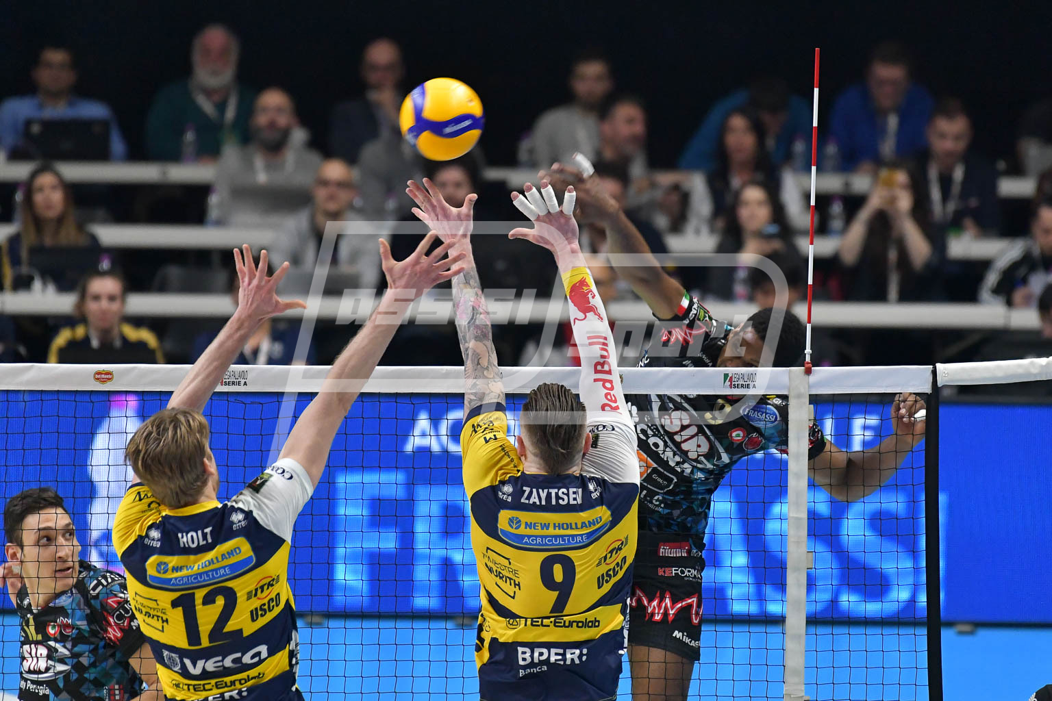 6921CE33-01E8-4825-B448-1B0B5C137ADB