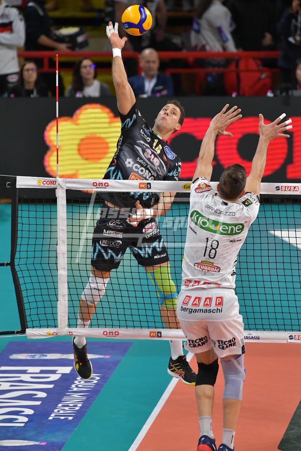 6AA238D2-739C-442D-875F-E38E56A2958B