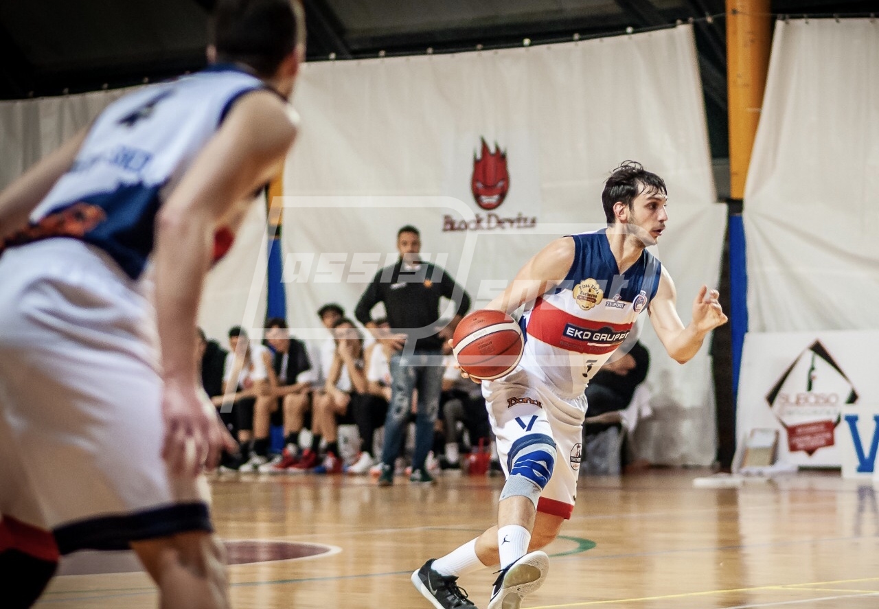 99276E8E-A287-4569-8405-5900C1B5AB67